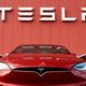 Image for article titled Tesla Releases Full Self-Driving Update, Tells Users ‘It May Do the Wrong Thing at the Worst Time’